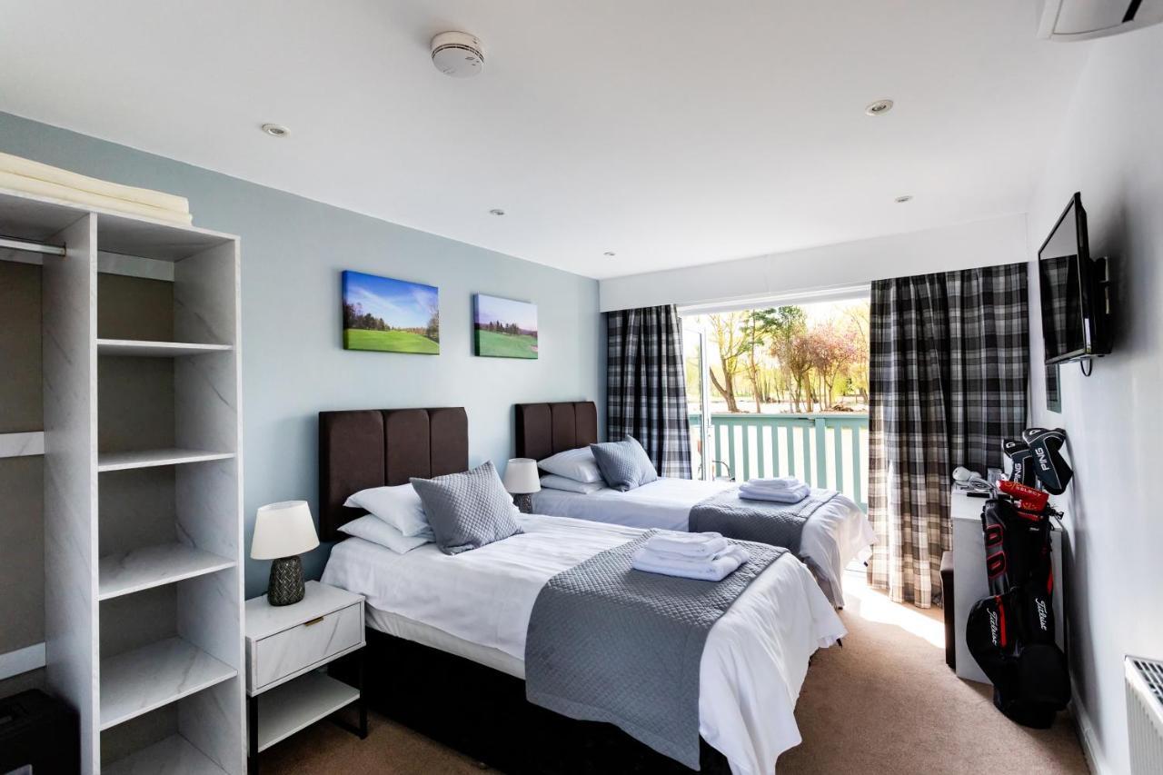 The Vale Golf & Country Club Villa Bishampton Exterior photo